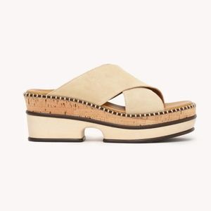 NWT Chloe Laia Platform Sandal